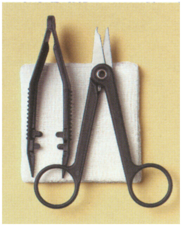 BUSSE SUTURE REMOVAL KIT, CLASSIC