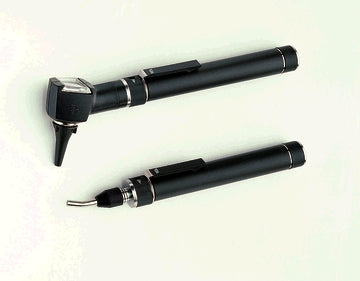 WELCH ALLYN 2.5V POCKETSCOPE™ OTOSCOPE/THROAT ILLUMINATOR