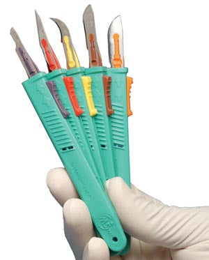 MYCO DISPOSABLE SAFETY SCALPELS TECHNO-CUT PLUS