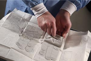 HALYARD STERLING NITRILE™ EXAM GLOVE