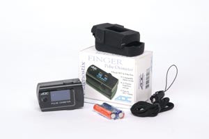 ADC DIAGNOSTIX™ 2100 DIGITAL FINGERTIP PULSE OXIMETER